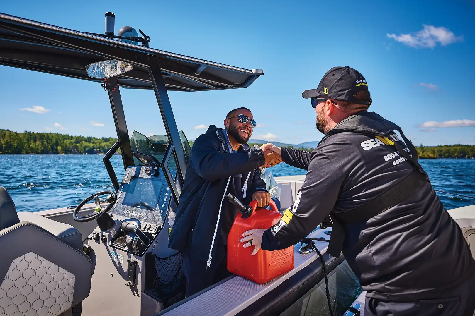 Sea Tow Captain delivering gas to member