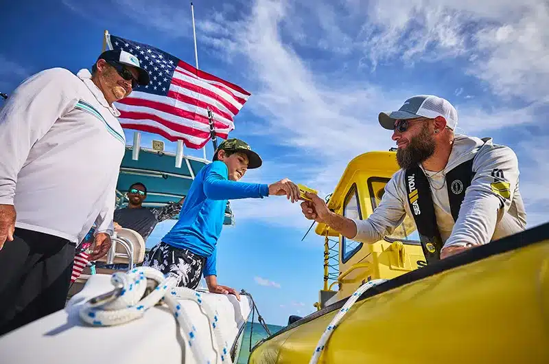 sea tow captain on-water receiving member card